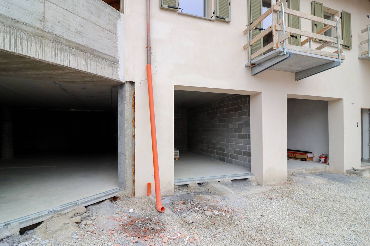 Via Mont?, Monforte d'Alba, Cuneo, 12065, IT, 5 Bedrooms Bedrooms, ,5 BathroomsBathrooms,Residential,For Sale,Via Mont?,1440823