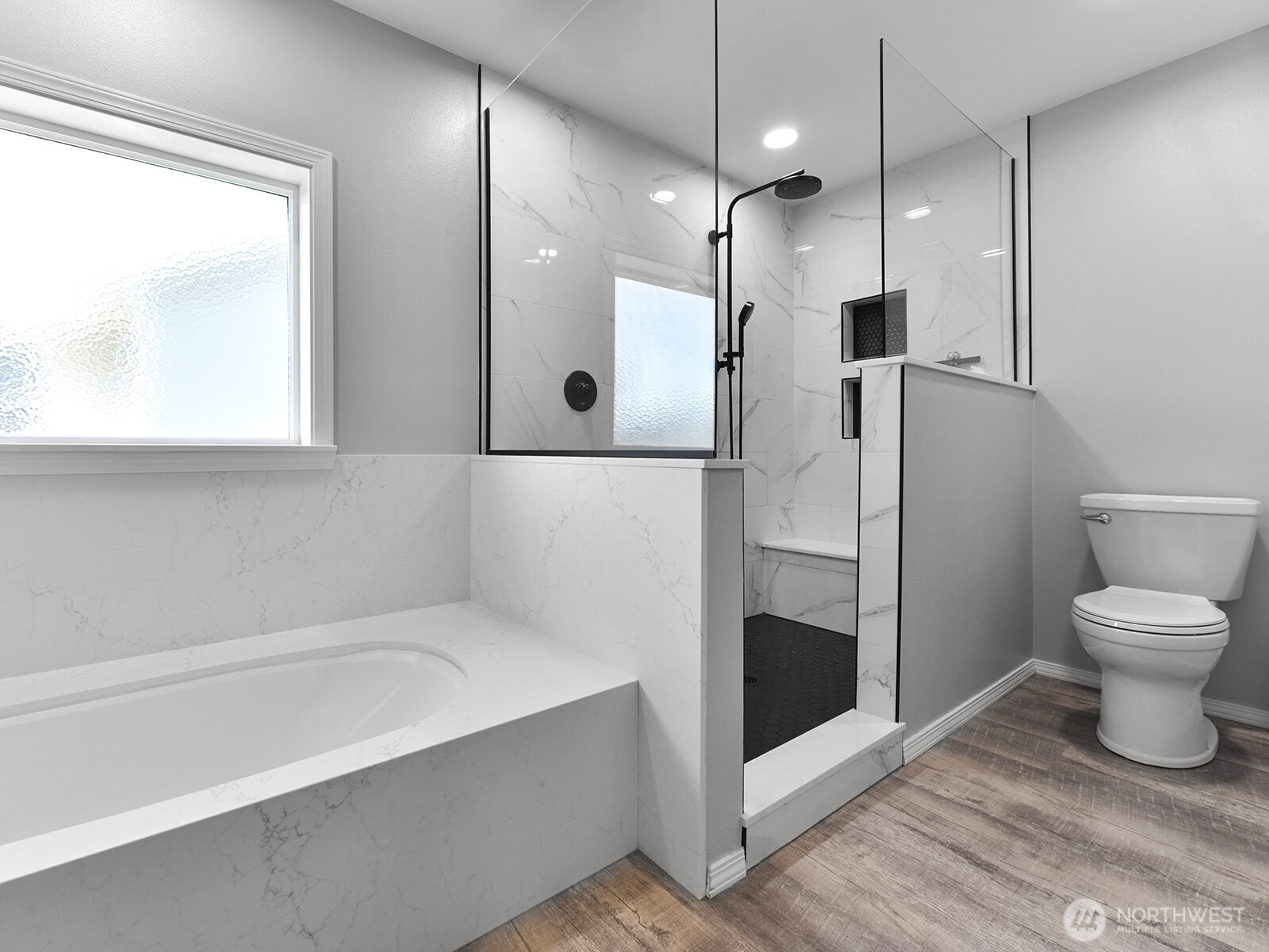 Dupont, Washington, 98327, United States, 4 Bedrooms Bedrooms, ,3 BathroomsBathrooms,Residential,For Sale,1897327