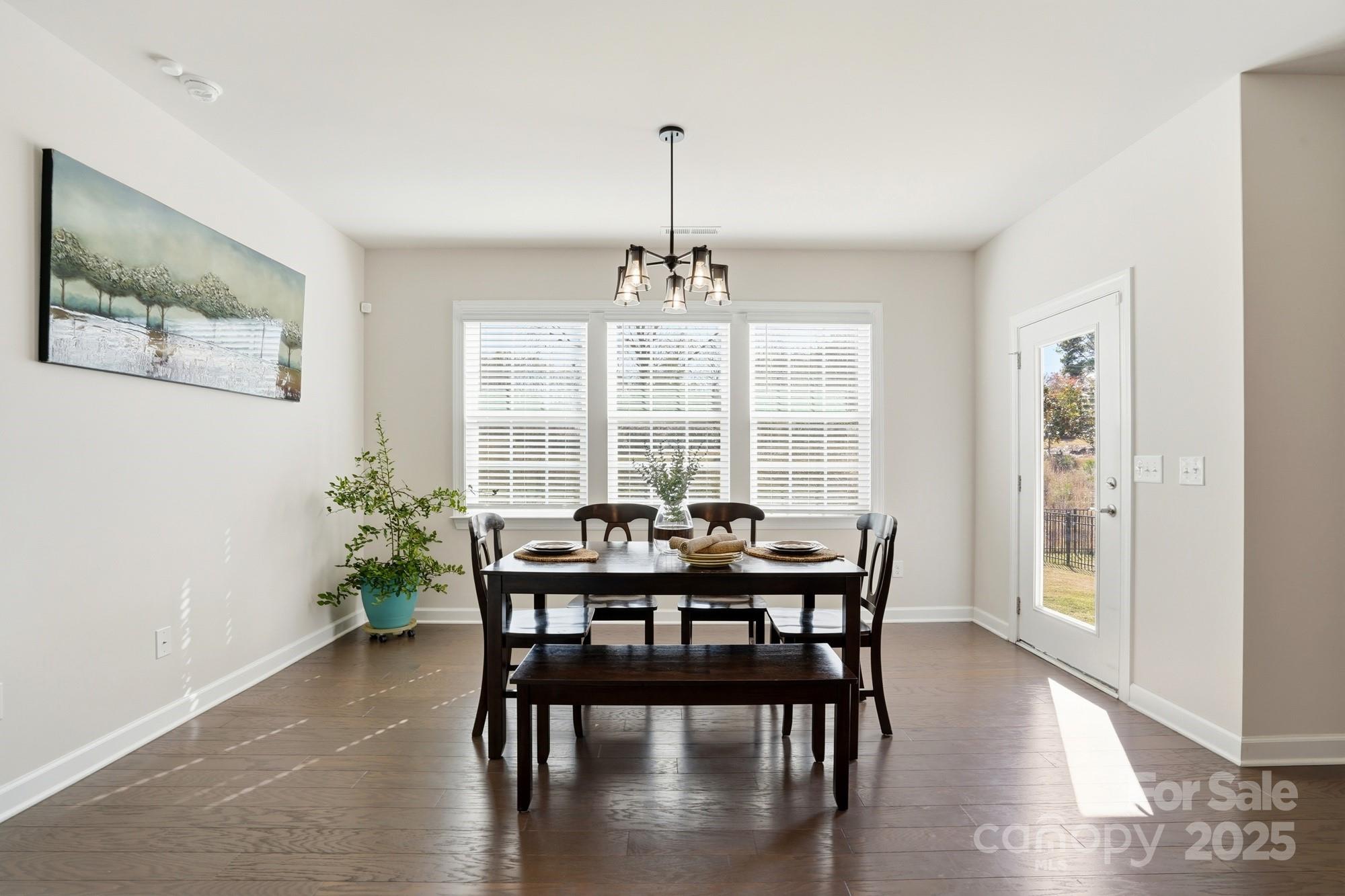 Huntersville, North Carolina, 28078, United States, 4 Bedrooms Bedrooms, ,4 BathroomsBathrooms,Residential,For Sale,1992464