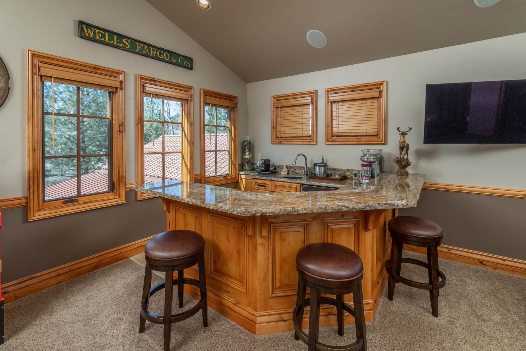  23098 Watercourse Way Bend, OR 97701 - 物件實景