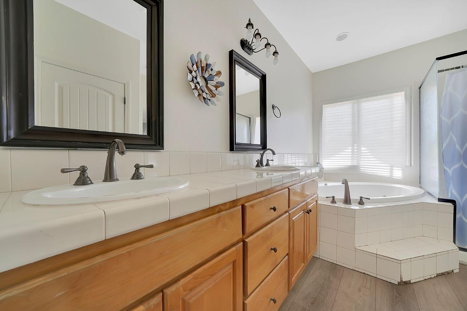 Valley Springs, California, 95252, United States, 3 Bedrooms Bedrooms, ,2 BathroomsBathrooms,Residential,For Sale,1879867