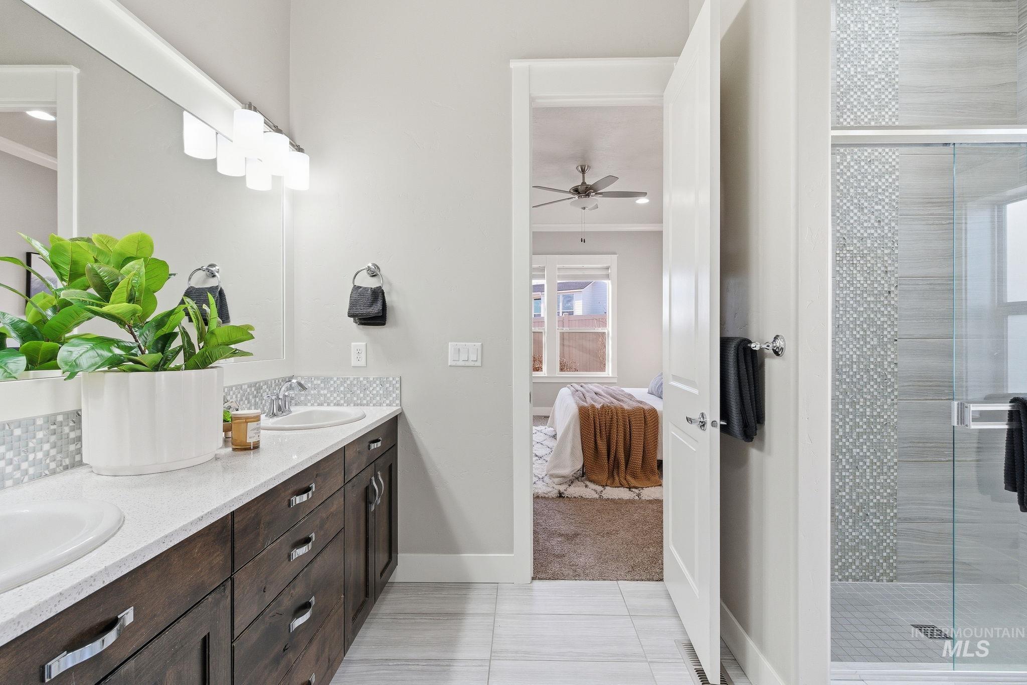 Star, Idaho, 83669, United States, 3 Bedrooms Bedrooms, ,Residential,For Sale,2001751