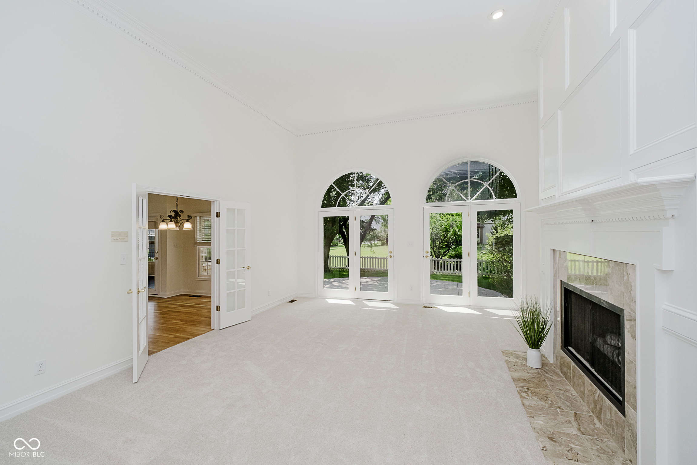 Carmel, Indiana, 46033, United States, 4 Bedrooms Bedrooms, ,4 BathroomsBathrooms,Residential,For Sale,1893581