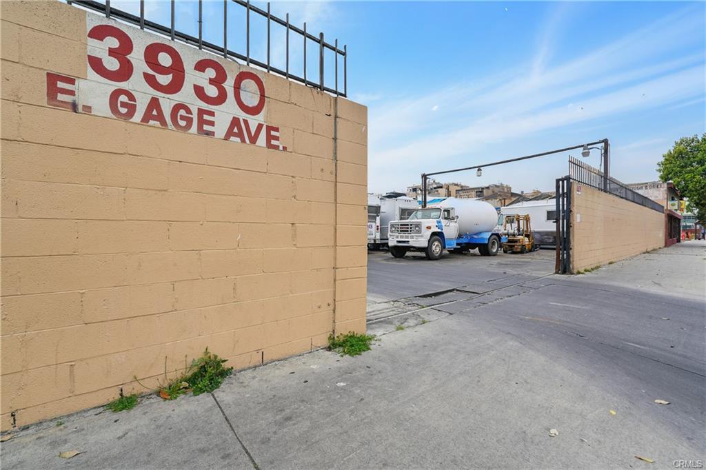 Bell, California, 90201, United States, ,Residential,For Sale,1850994