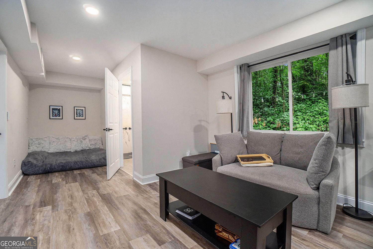 Marietta, Georgia, 30068, United States, 5 Bedrooms Bedrooms, ,5 BathroomsBathrooms,Residential,For Sale,1859085