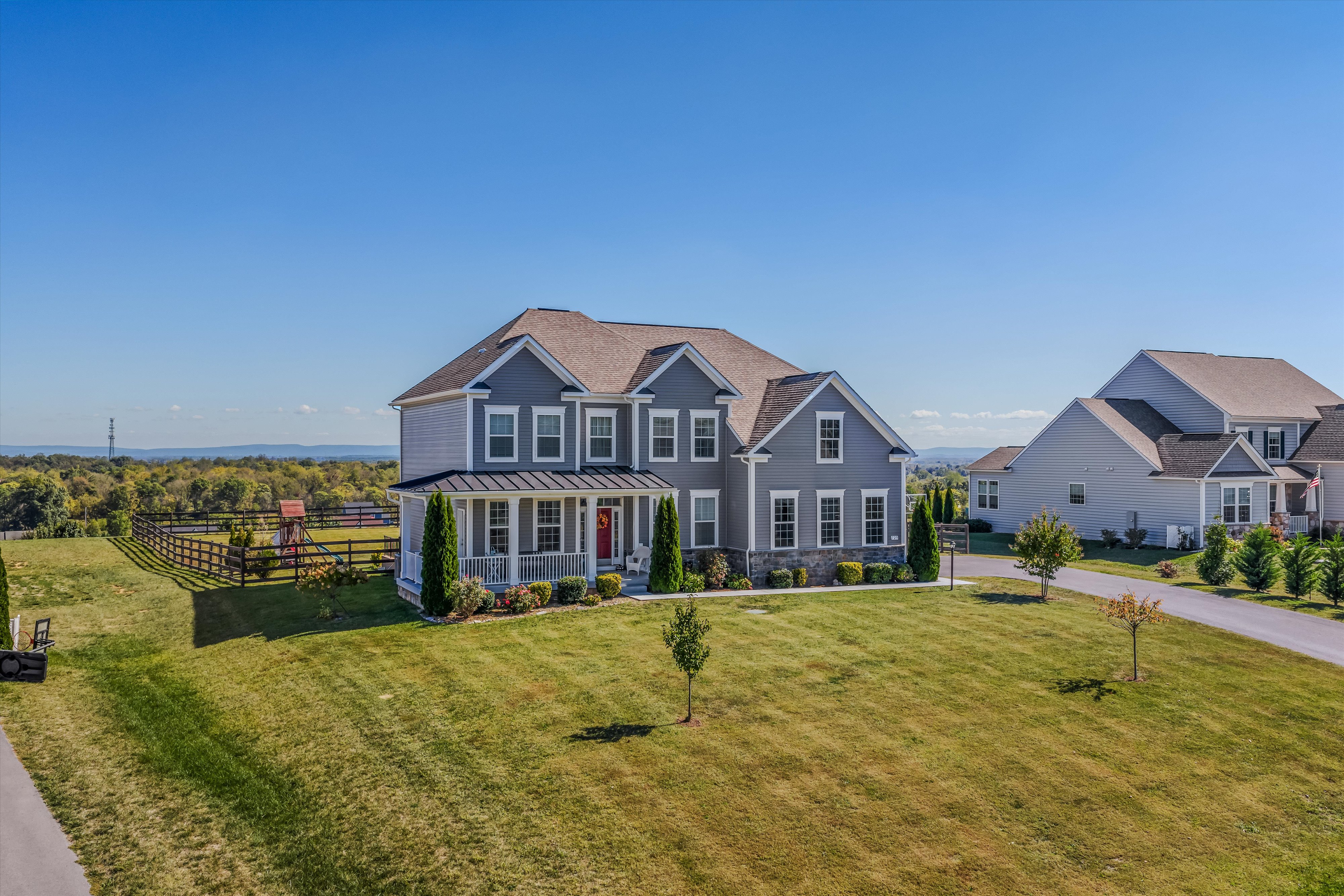 Matinsburg, West Virginia, 25403, United States, 4 Bedrooms Bedrooms, ,Residential,For Sale,1977883