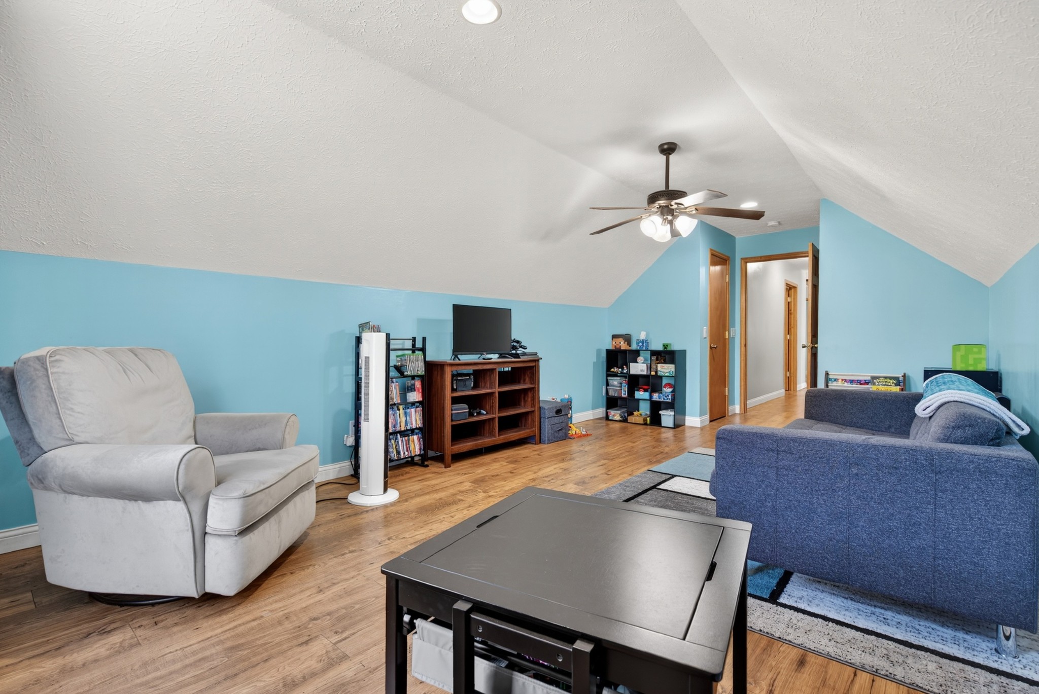 Puryear, Tennessee, 38251, United States, 4 Bedrooms Bedrooms, ,4 BathroomsBathrooms,Residential,For Sale,1981229