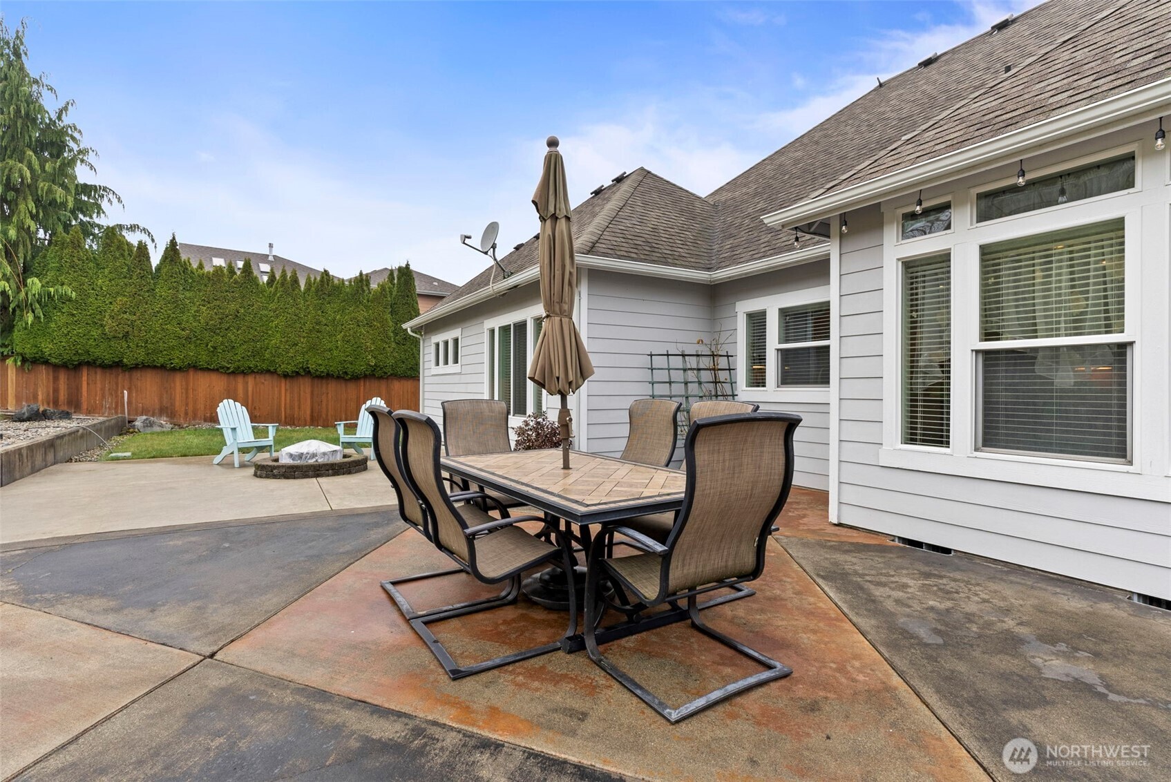 Olympia, Washington, 98513, United States, 3 Bedrooms Bedrooms, ,3 BathroomsBathrooms,Residential,For Sale,2012121