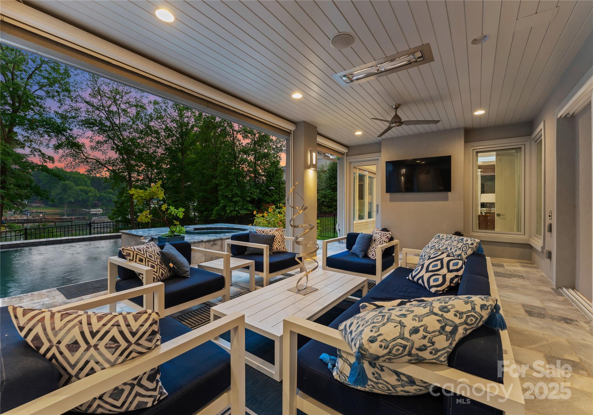 Mooresville, North Carolina, 28117, United States, 4 Bedrooms Bedrooms, ,5 BathroomsBathrooms,Residential,For Sale,1847704