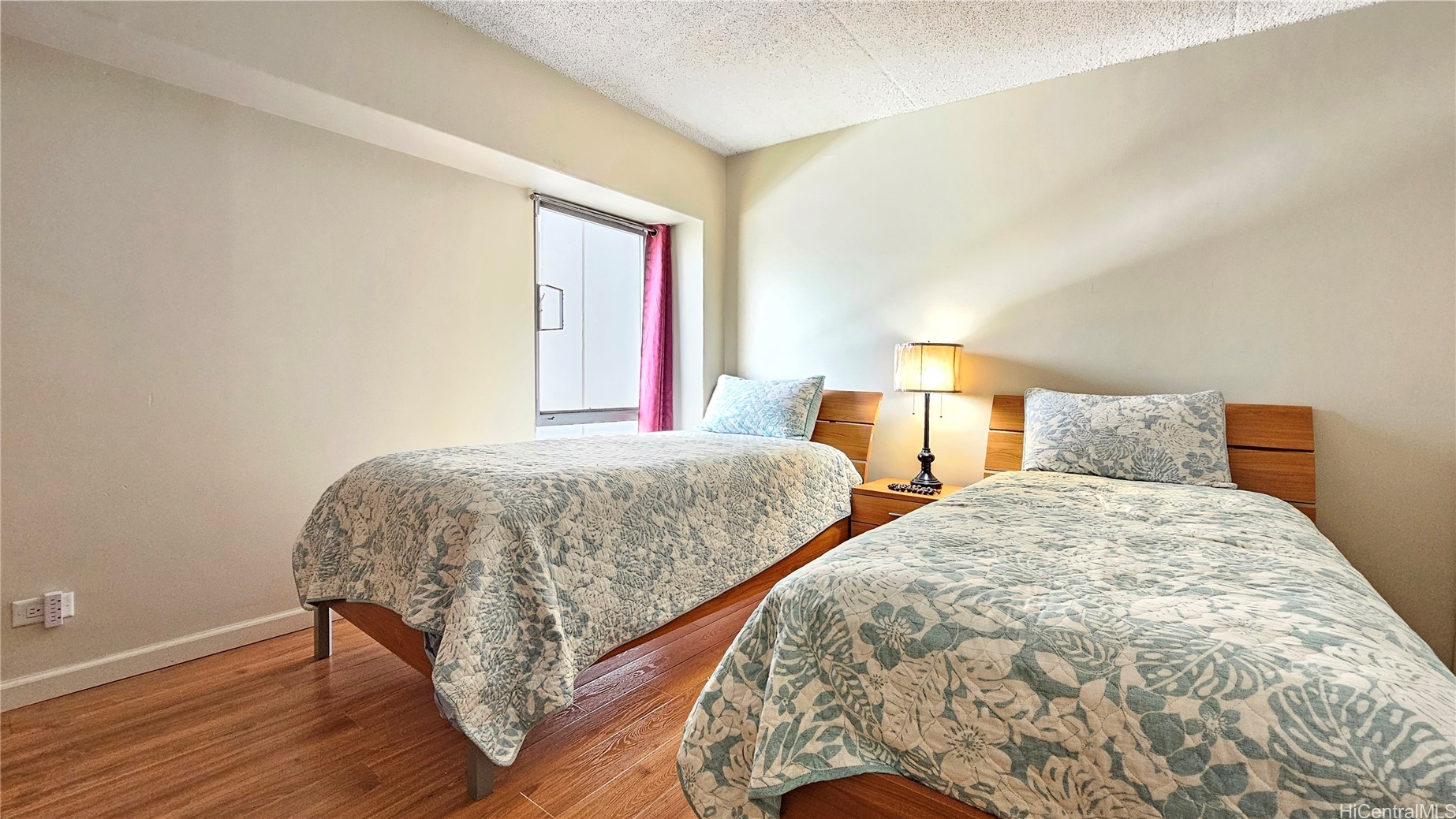Honolulu, Hawaii, 96815, United States, 2 Bedrooms Bedrooms, ,2 BathroomsBathrooms,Residential,For Sale,1796212