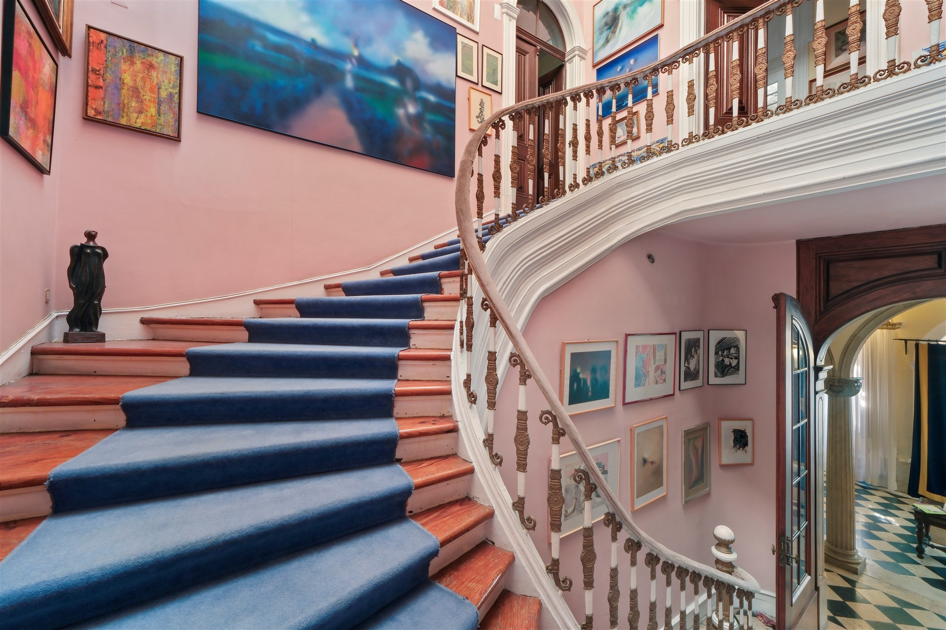  Detached house, 8 bedrooms, for Sale - 物件實景