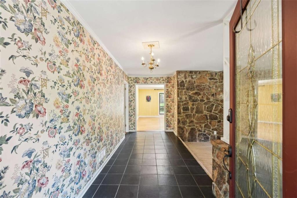 Marietta, Georgia, 30068, United States, 4 Bedrooms Bedrooms, ,3 BathroomsBathrooms,Residential,For Sale,1977177