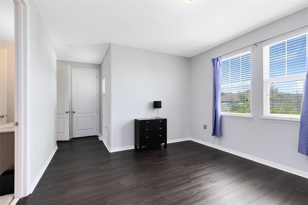 St Cloud, Florida, 34769, United States, 5 Bedrooms Bedrooms, ,4 BathroomsBathrooms,Residential,For Sale,1856110