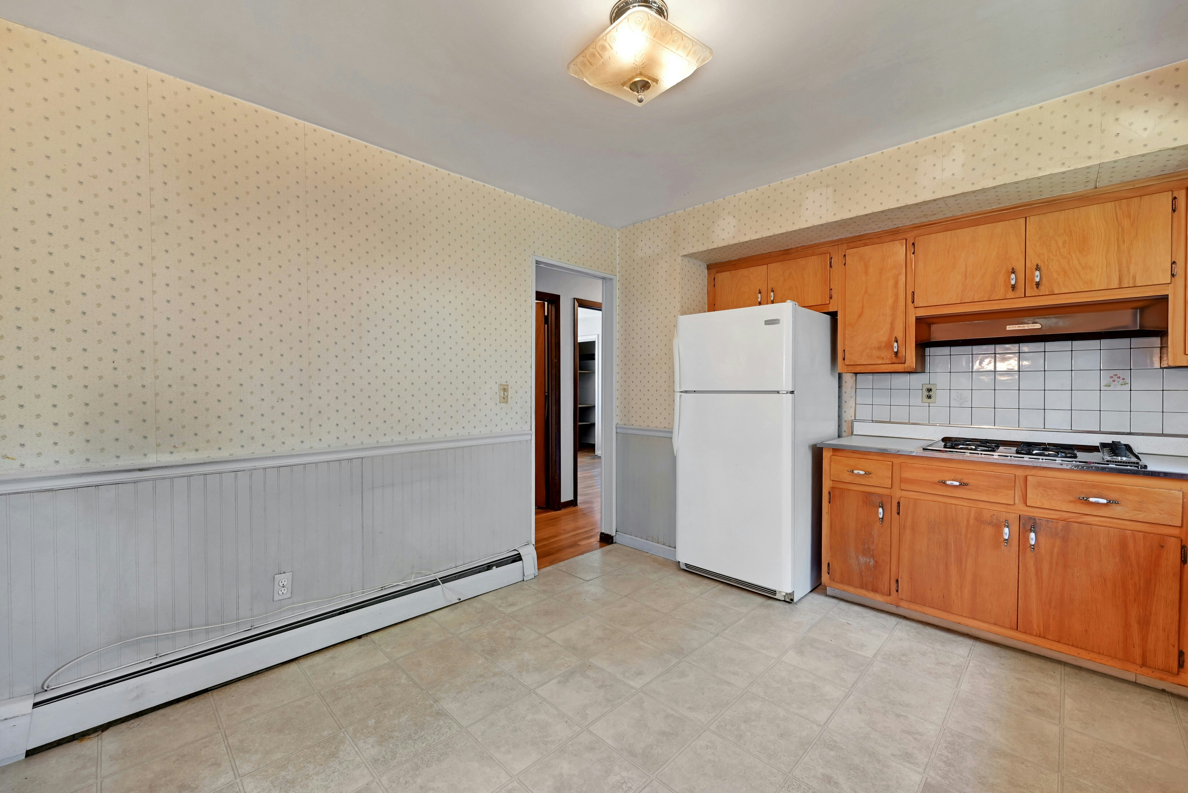  347 Chestnut Avenue, South Hackensack, NJ 07606 - 物件實景