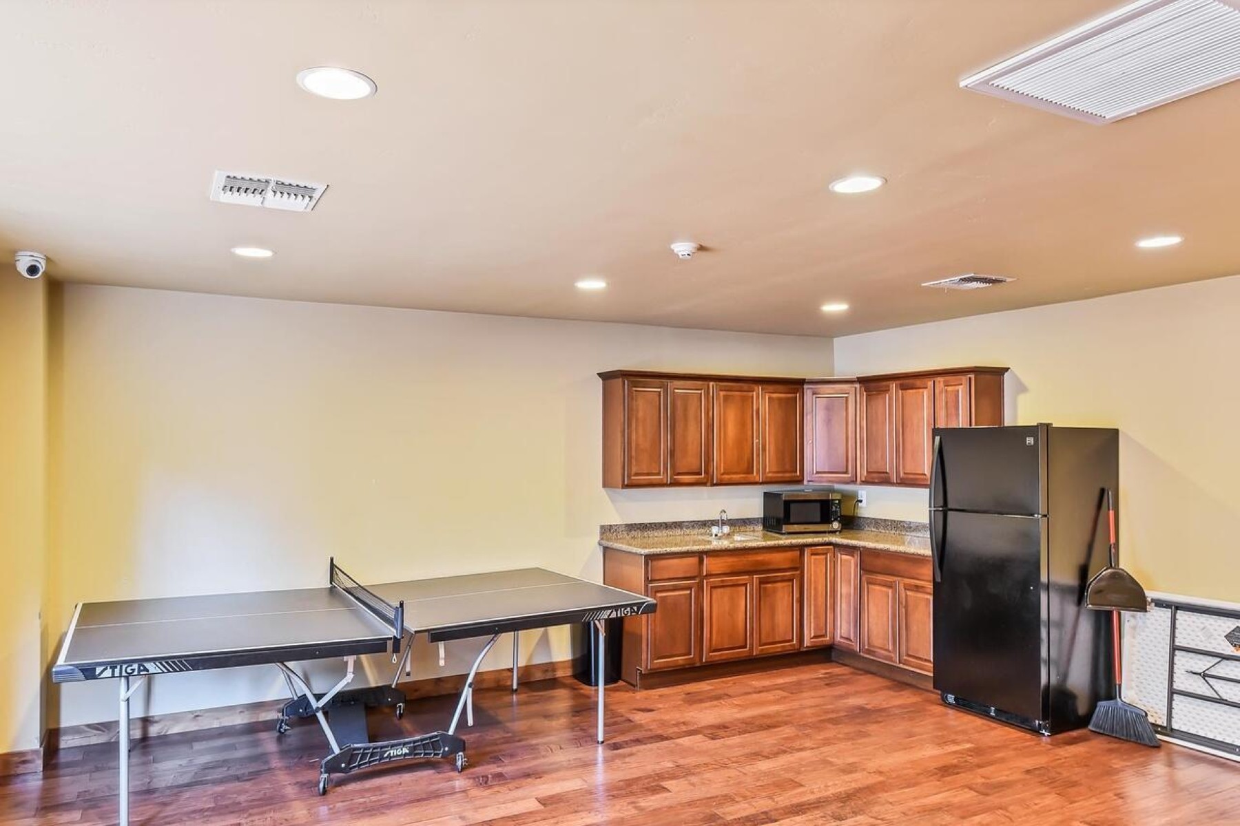  3200 S Litzler Drive¦Flagstaff, AZ - 物件實景