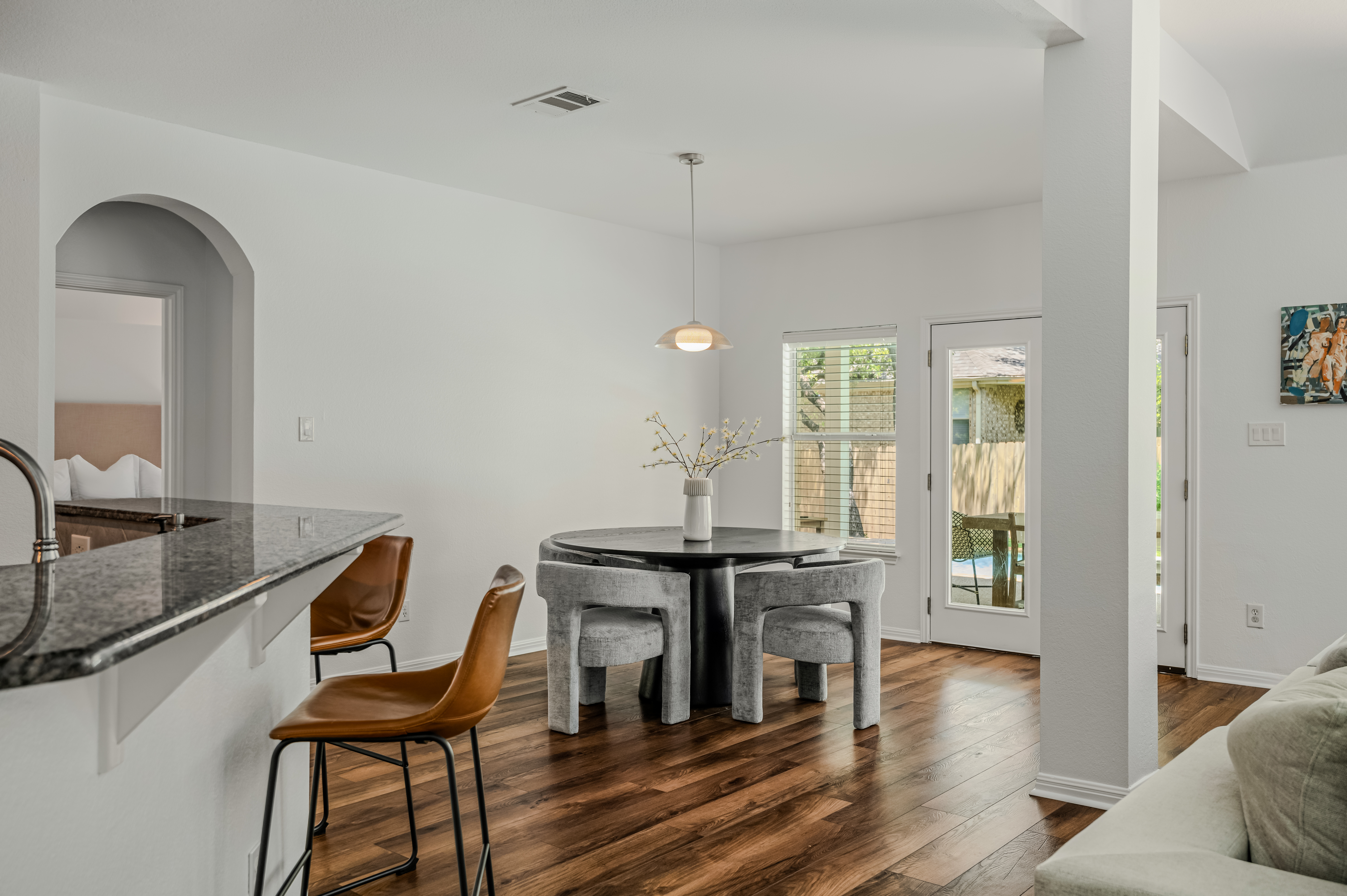 Thoughtfully Updated Round Rock Home with Pool - 物件實景