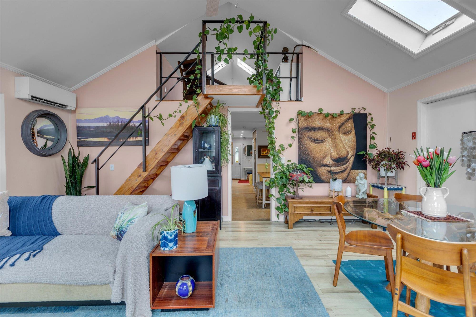 Northport, New York, 11768, United States, 2 Bedrooms Bedrooms, ,1 BathroomBathrooms,Residential,For Sale,1828550