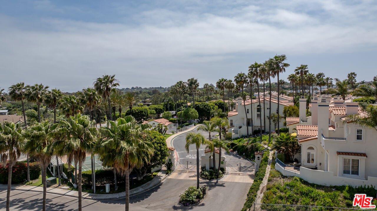 Malibu, California, 90265, United States, 3 Bedrooms Bedrooms, ,3 BathroomsBathrooms,Residential,For Sale,1850176