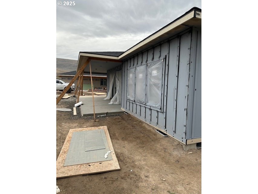 Pendleton, Oregon, 97801, United States, 3 Bedrooms Bedrooms, ,2 BathroomsBathrooms,Residential,For Sale,1993501