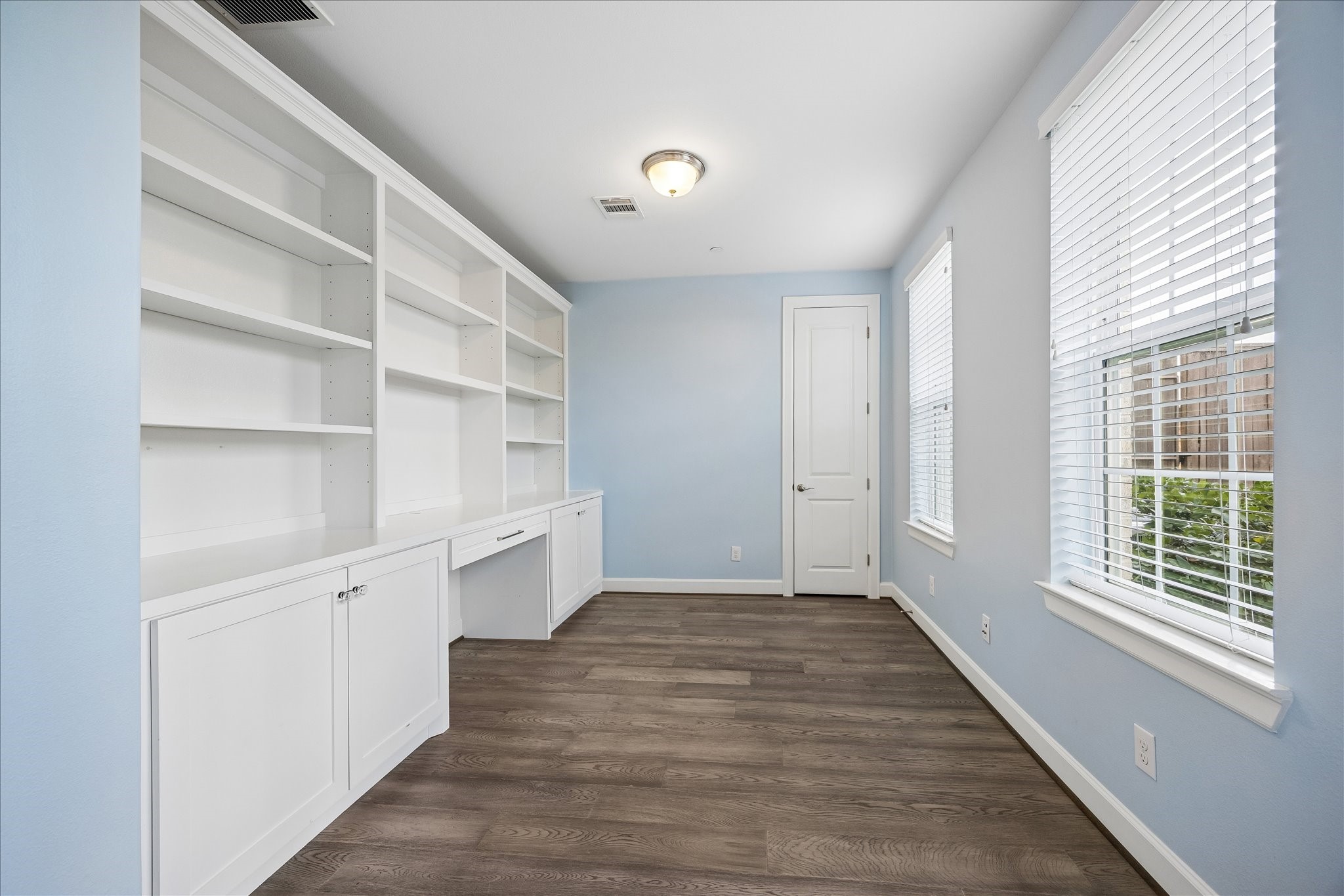  3606 Somerset York Lane - 物件實景