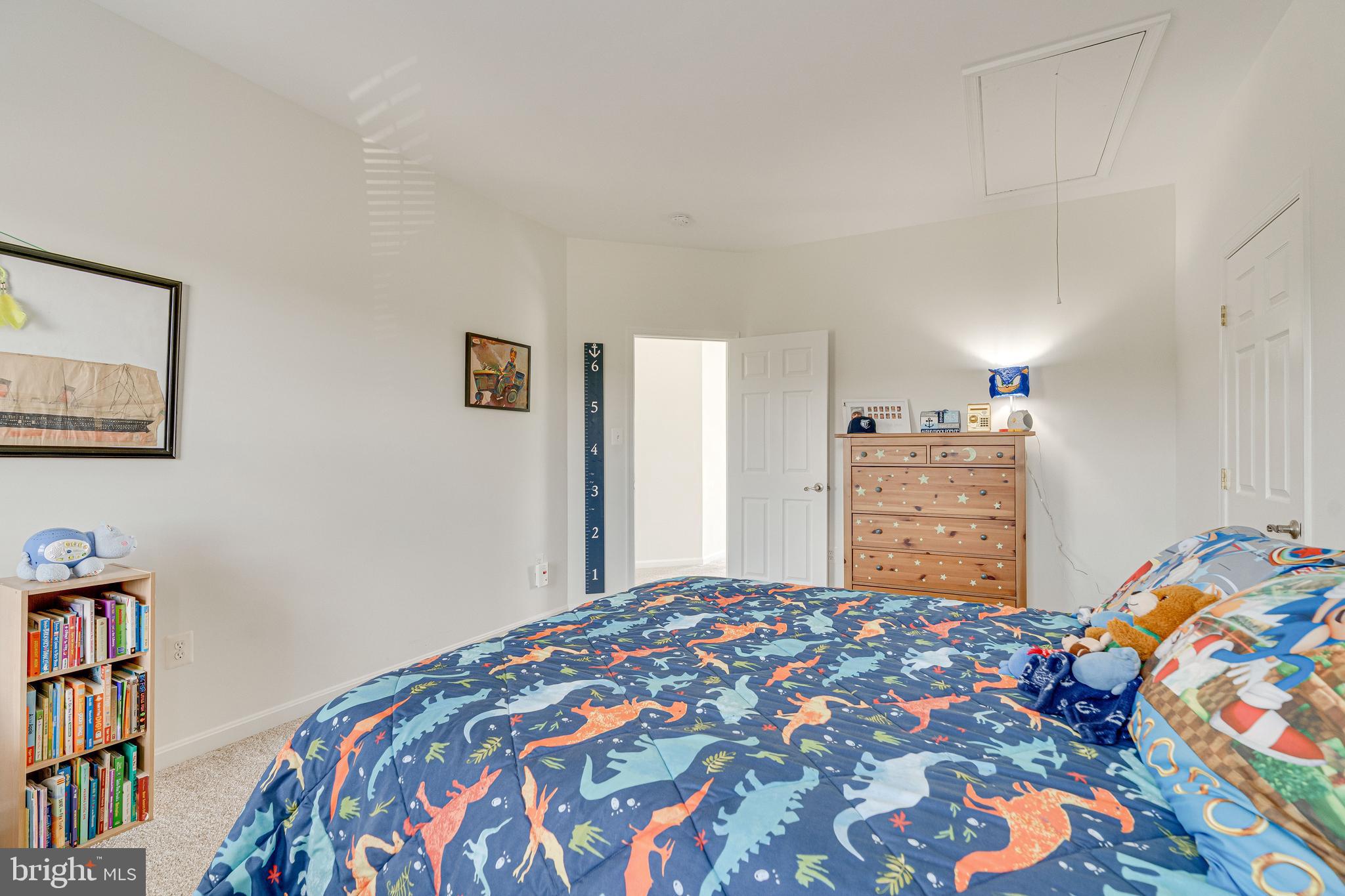 Bealeton, Virginia, 22712, United States, 4 Bedrooms Bedrooms, ,3 BathroomsBathrooms,Residential,For Sale,1986085