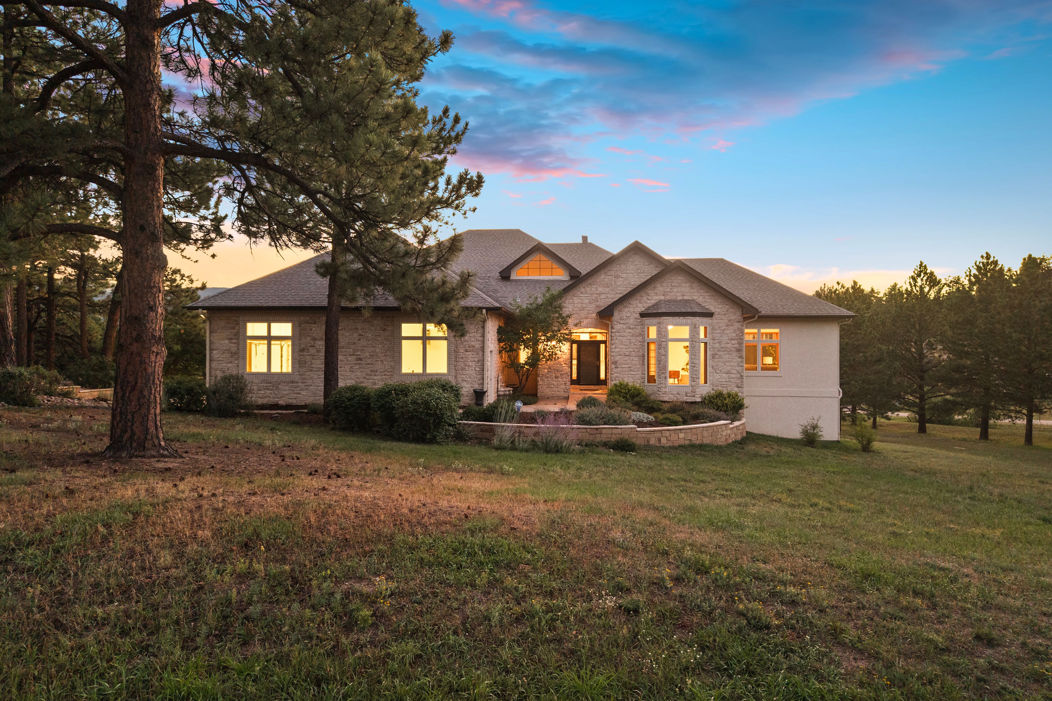  Set on over 4 acres in Perry Park East - 物件實景