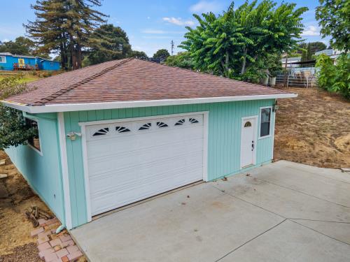 Salinas, California, 93907, United States, 3 Bedrooms Bedrooms, ,2 BathroomsBathrooms,Residential,For Sale,1975182