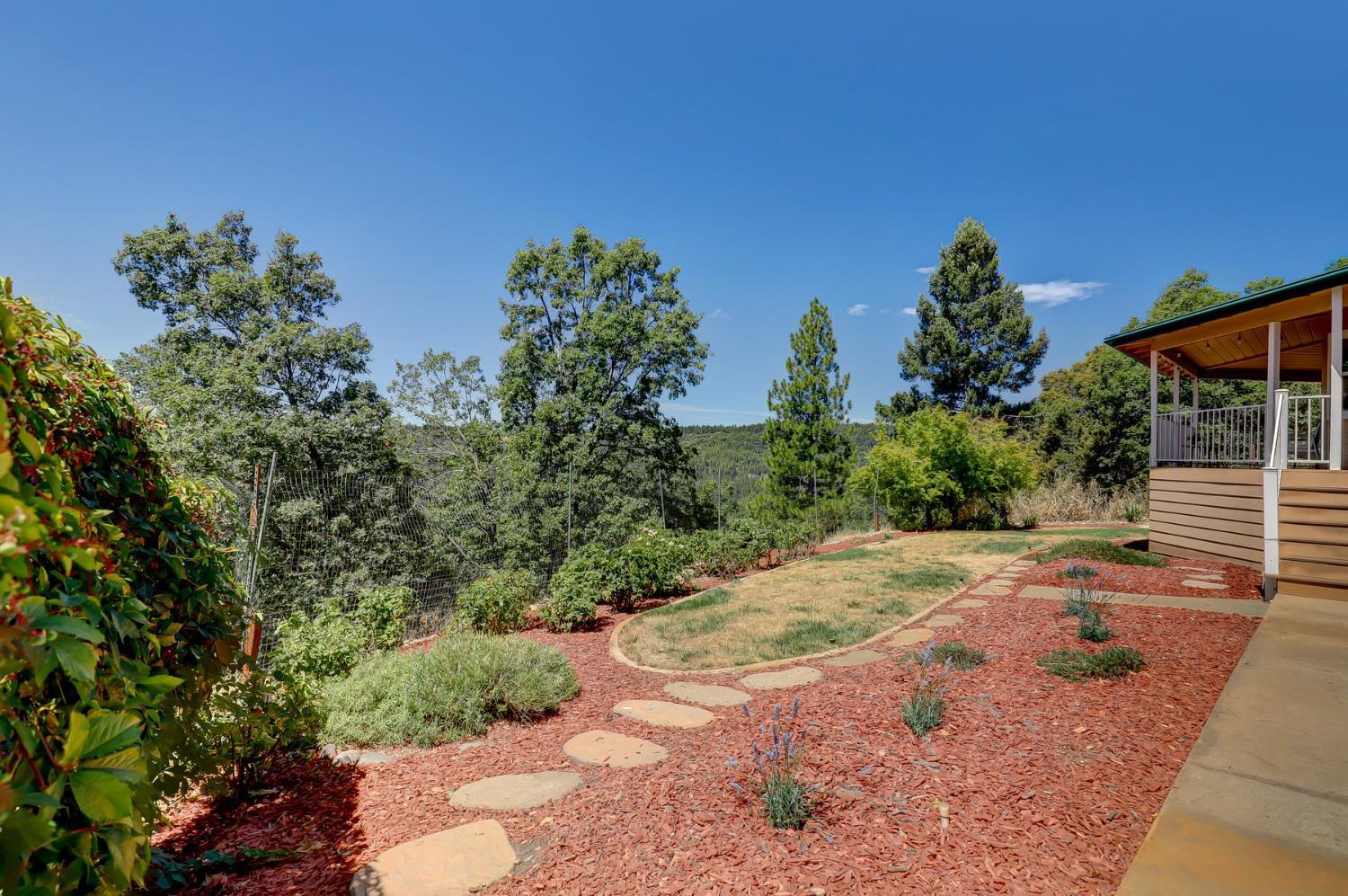 Grass Valley, California, 95945, United States, 3 Bedrooms Bedrooms, ,2 BathroomsBathrooms,Residential,For Sale,1917189
