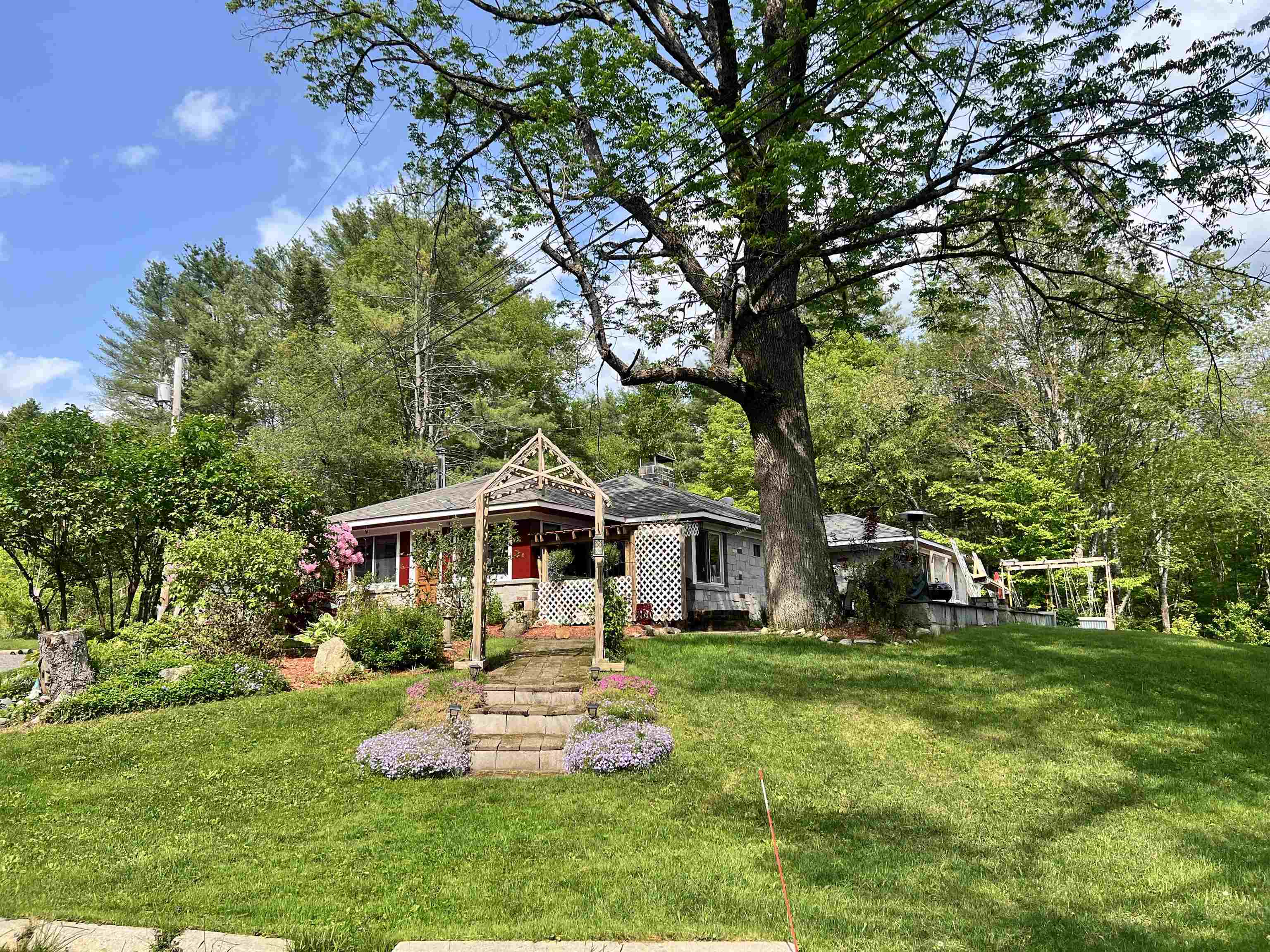Grantham, New Hampshire, 03753, United States, 3 Bedrooms Bedrooms, ,4 BathroomsBathrooms,Residential,For Sale,1839994