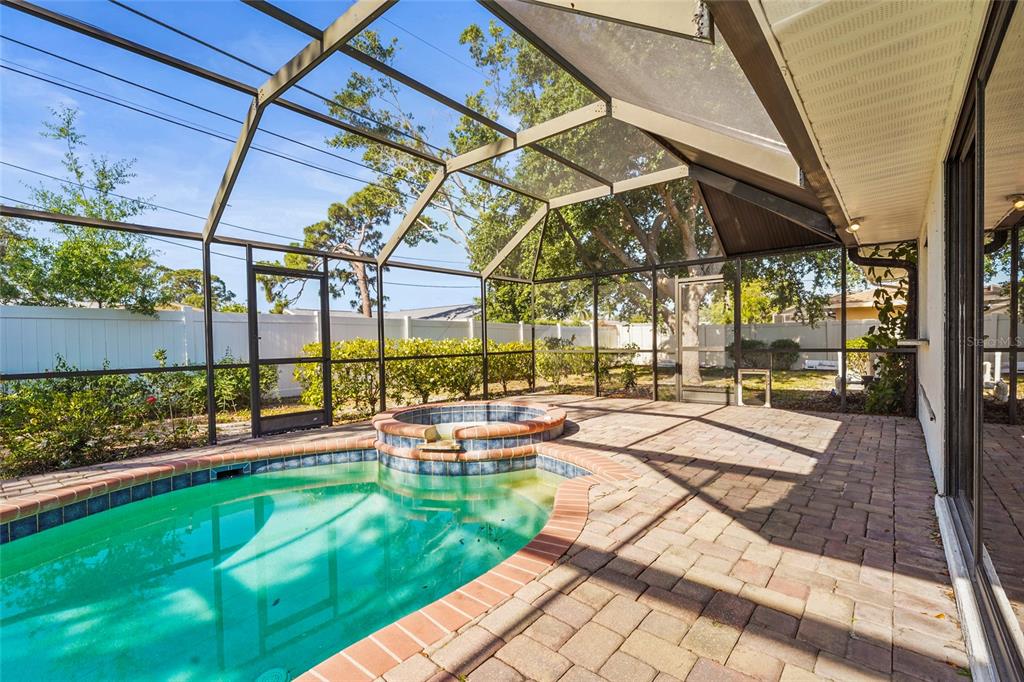 Bradenton, Florida, 34209, United States, 3 Bedrooms Bedrooms, ,2 BathroomsBathrooms,Residential,For Sale,1743662