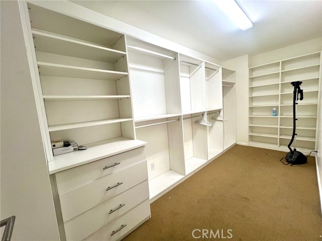 Long Beach, California, 90803, United States, 5 Bedrooms Bedrooms, ,6 BathroomsBathrooms,Residential,For Sale,1980358