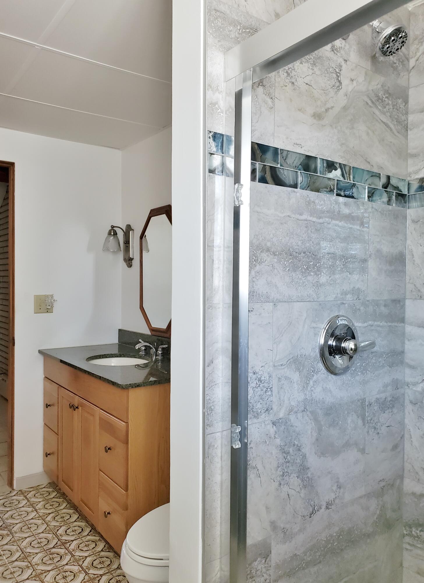 Michigan City, Indiana, 46360, United States, 5 Bedrooms Bedrooms, ,1 BathroomBathrooms,Residential,For Sale,1743643