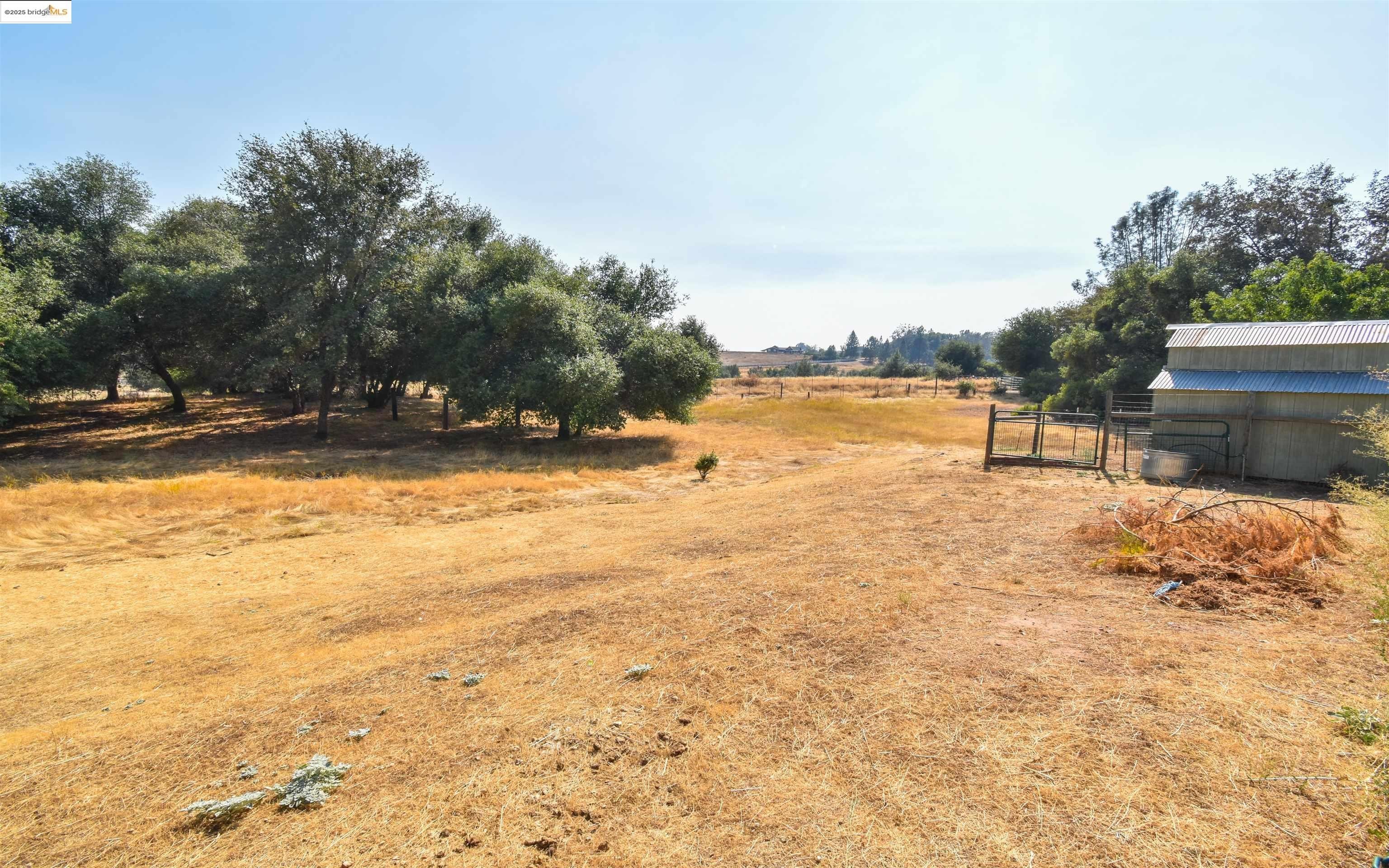 Columbia, California, 95310, United States, 3 Bedrooms Bedrooms, ,2 BathroomsBathrooms,Residential,For Sale,1941658