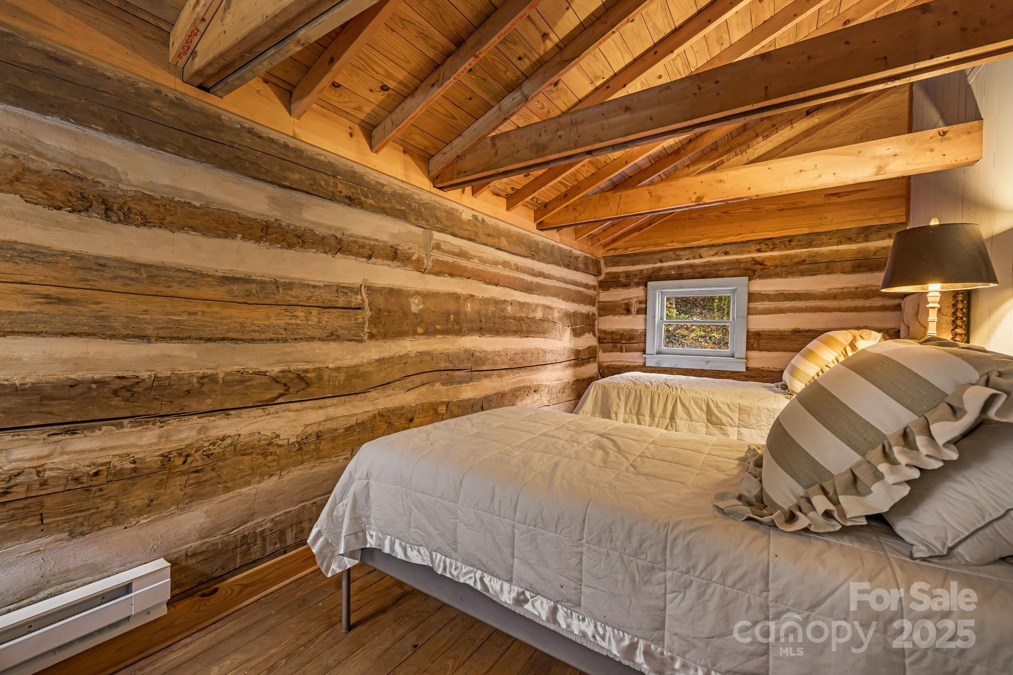 Burnsville, North Carolina, 28714, United States, 3 Bedrooms Bedrooms, ,2 BathroomsBathrooms,Residential,For Sale,1967012