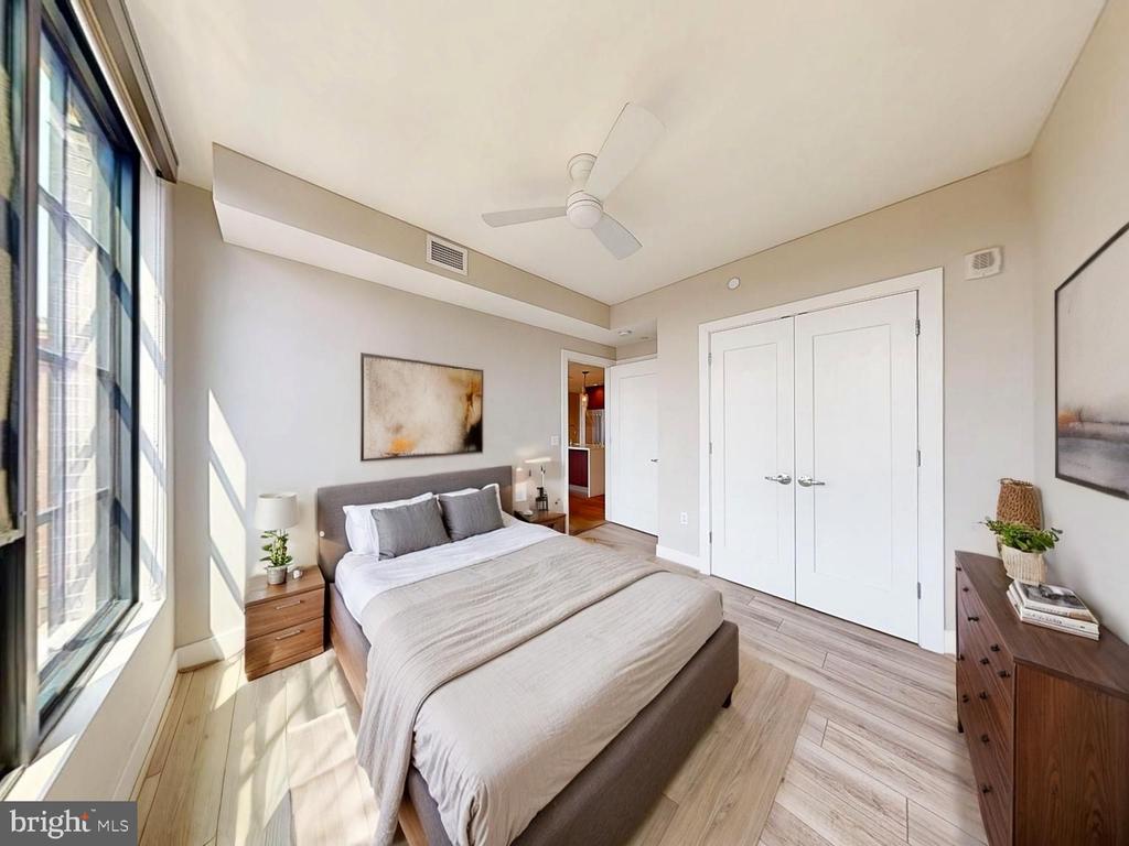 Rockville, Maryland, 20852, United States, 2 Bedrooms Bedrooms, ,2 BathroomsBathrooms,Residential,For Sale,1861250