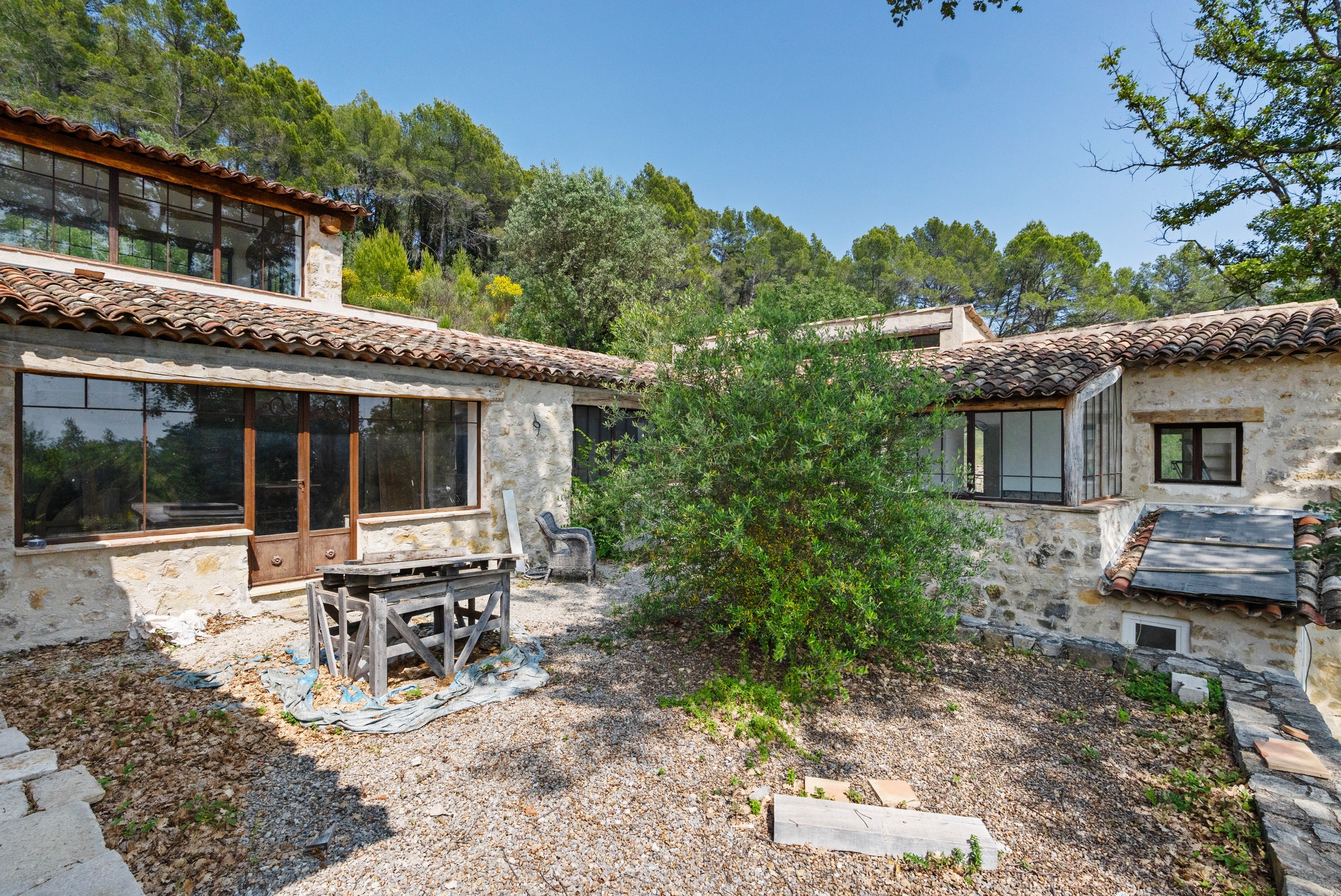  Stone house with panoramic view and olive grove in Tourrettes near Terre Blanch… - 物件實景
