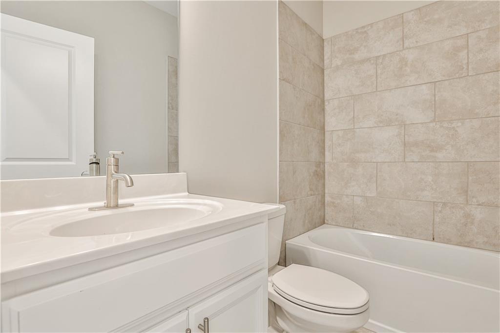 Smyrna, Georgia, 30080, United States, 4 Bedrooms Bedrooms, ,3 BathroomsBathrooms,Residential,For Sale,1995640