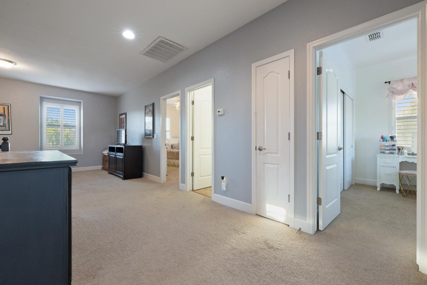 Oakdale, California, 95361, United States, 4 Bedrooms Bedrooms, ,4 BathroomsBathrooms,Residential,For Sale,2011319