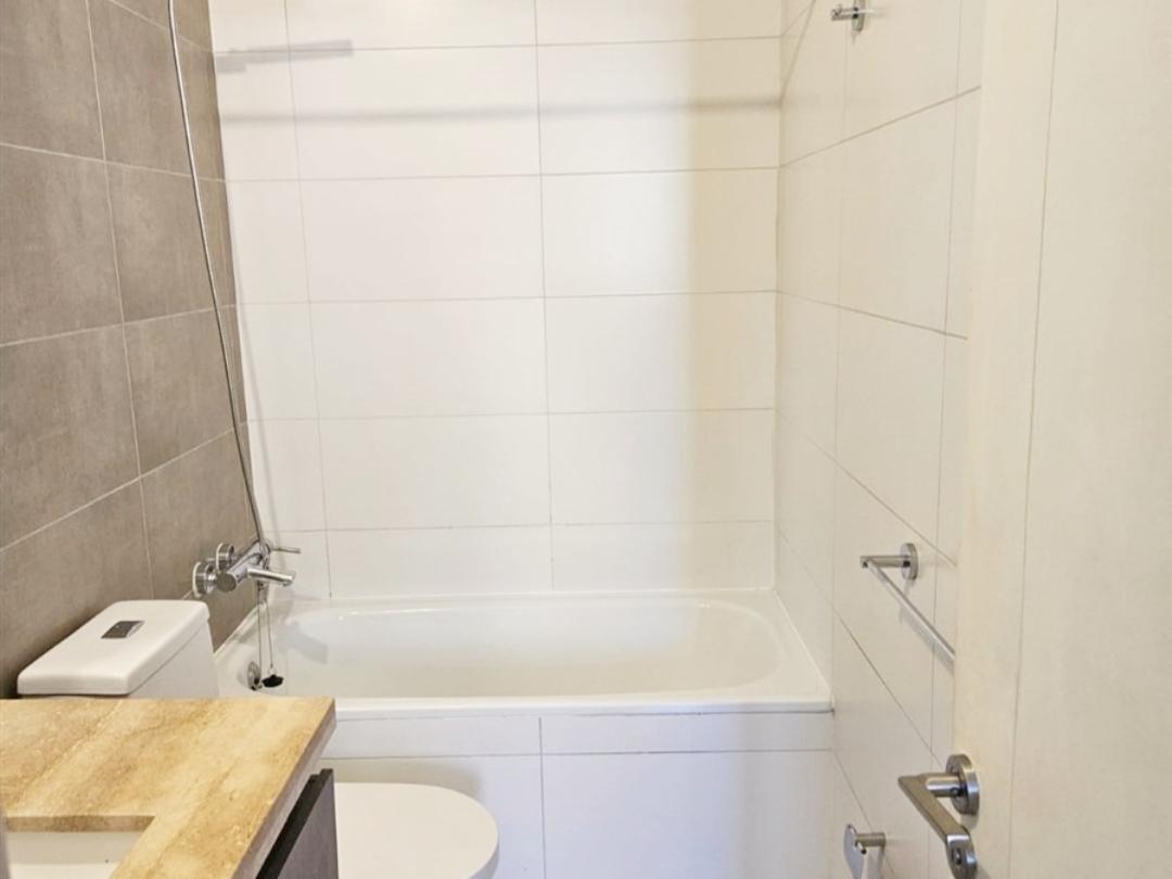Las Condes, Chile, 3 Bedrooms Bedrooms, ,3 BathroomsBathrooms,Residential,For Sale,1919645