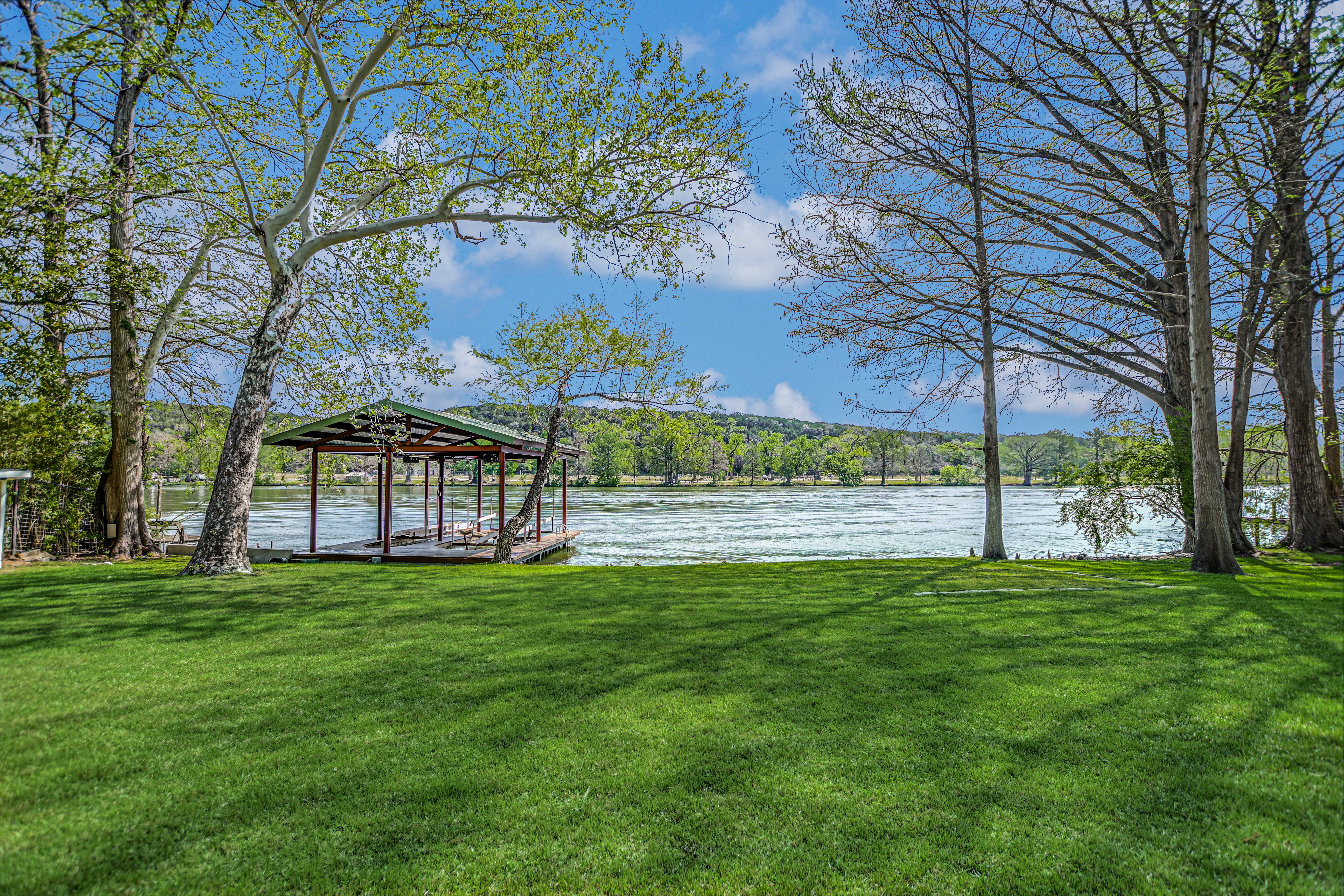  a rare lake austin estate where  luxury meets quiet nature - 物件實景