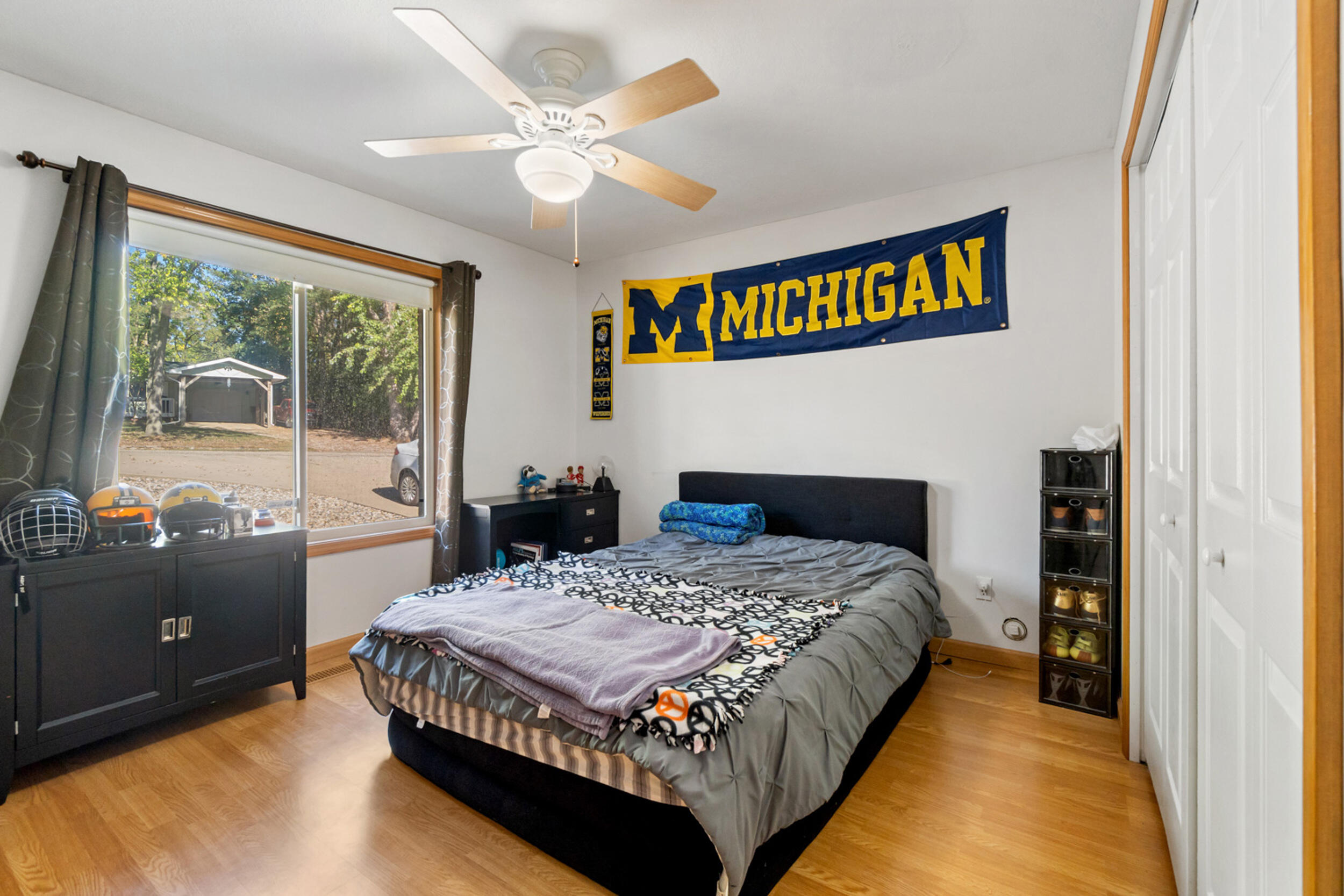 Jerome, Michigan, 49249, United States, 5 Bedrooms Bedrooms, ,3 BathroomsBathrooms,Residential,For Sale,1977946