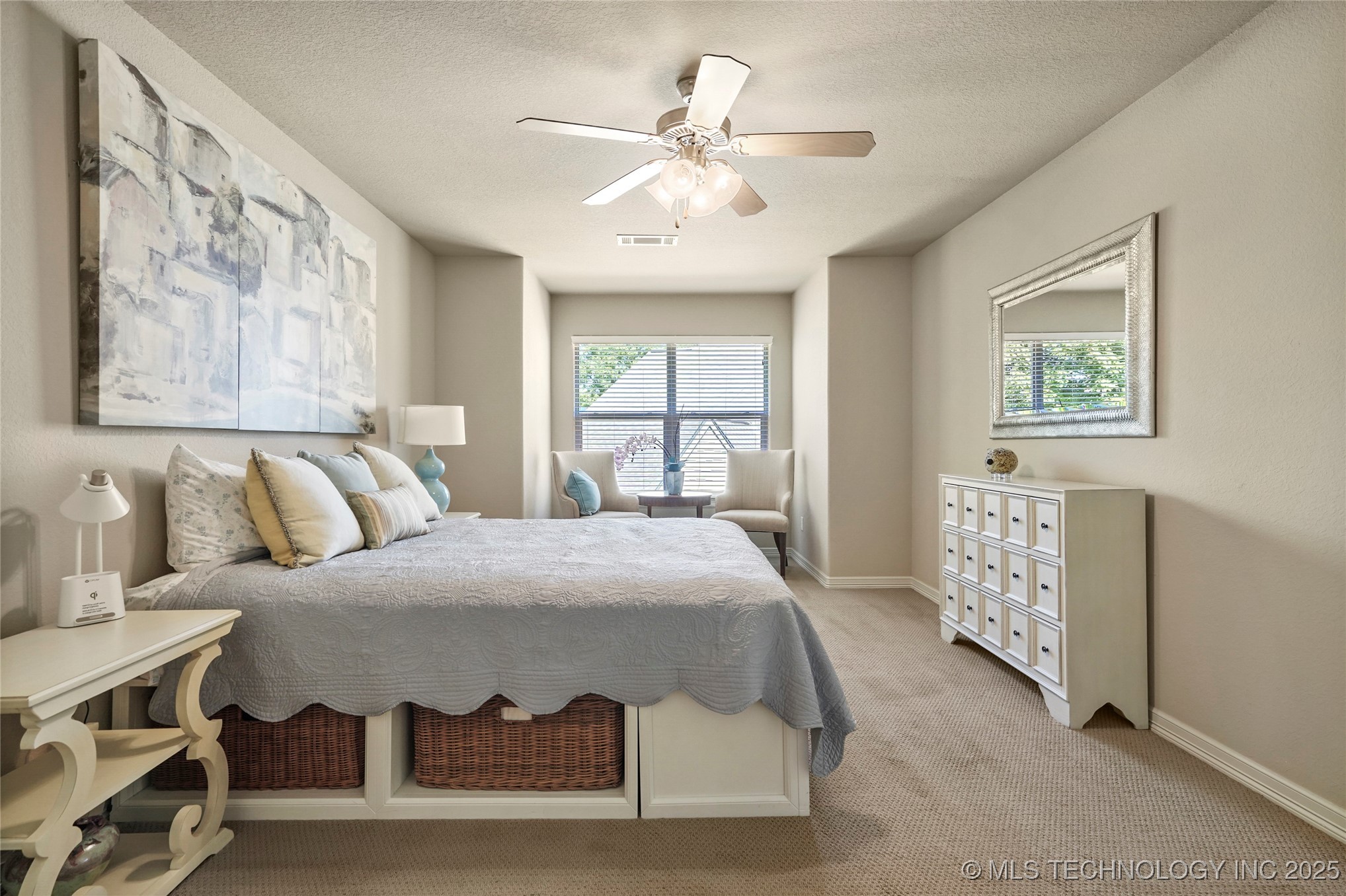 Tulsa, Oklahoma, 74137, United States, 5 Bedrooms Bedrooms, ,5 BathroomsBathrooms,Residential,For Sale,1990316