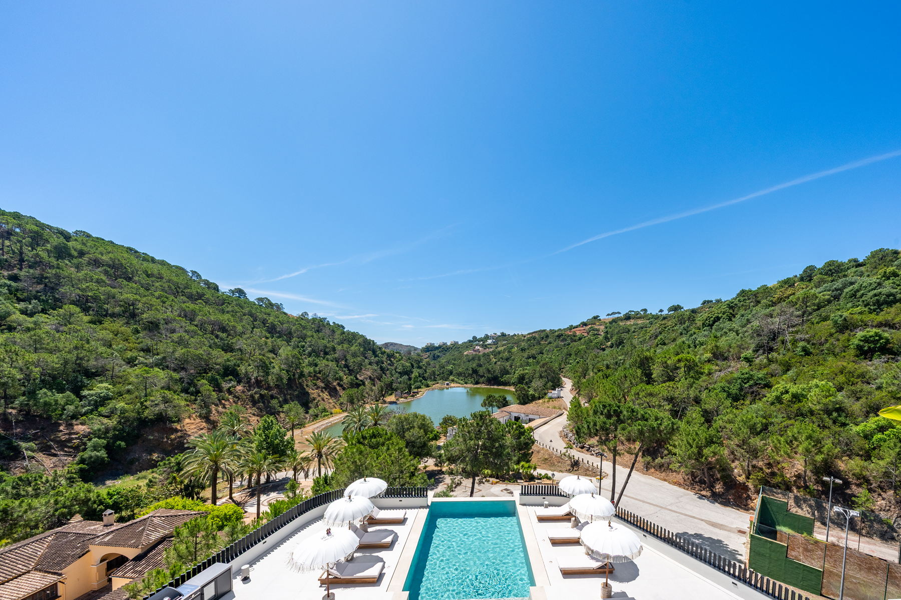  Contemporary villa with panoramic views in Montemayor, Benahavis - 物件實景