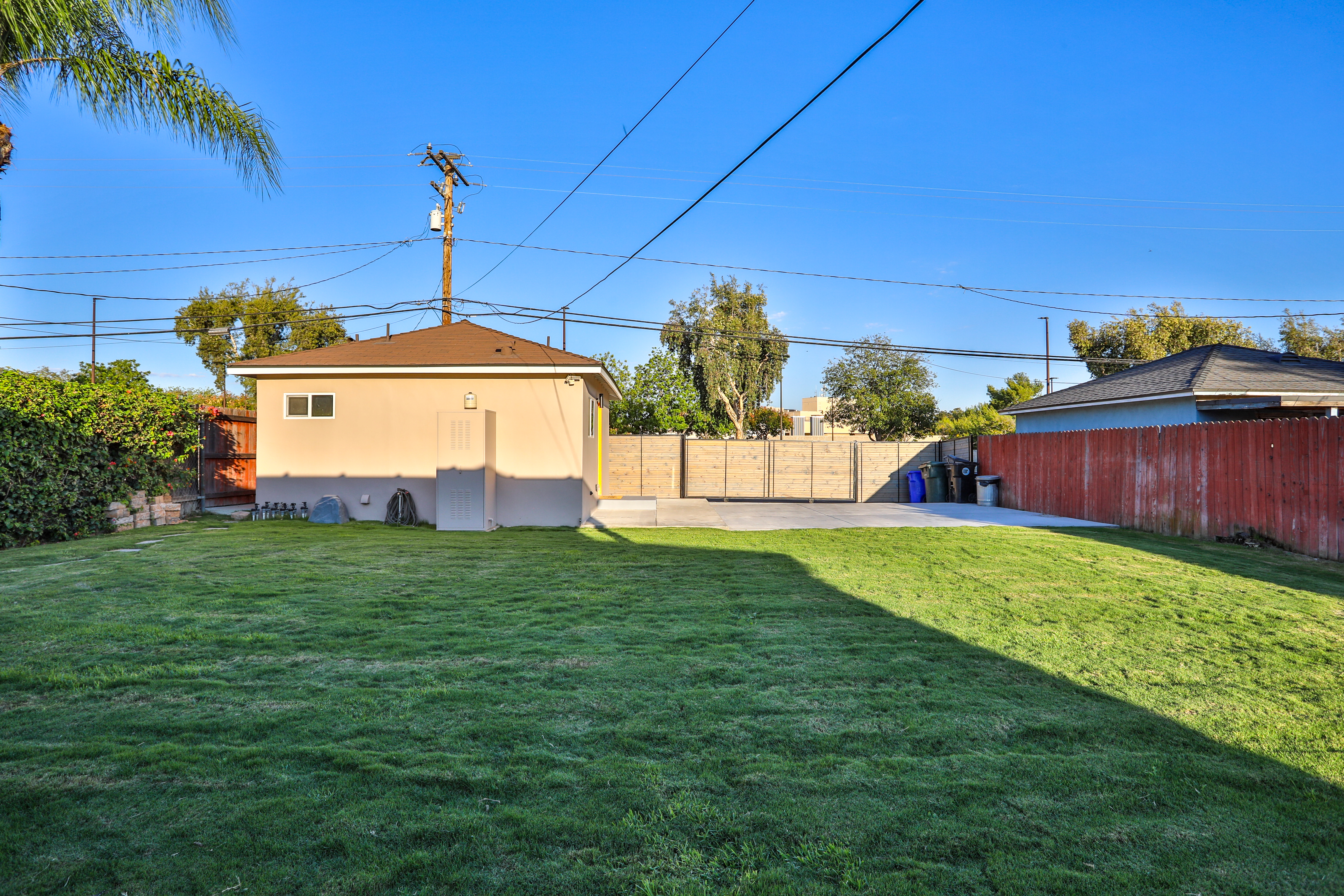  664 N. 8th Avenue, Upland, CA 91786 - 物件實景