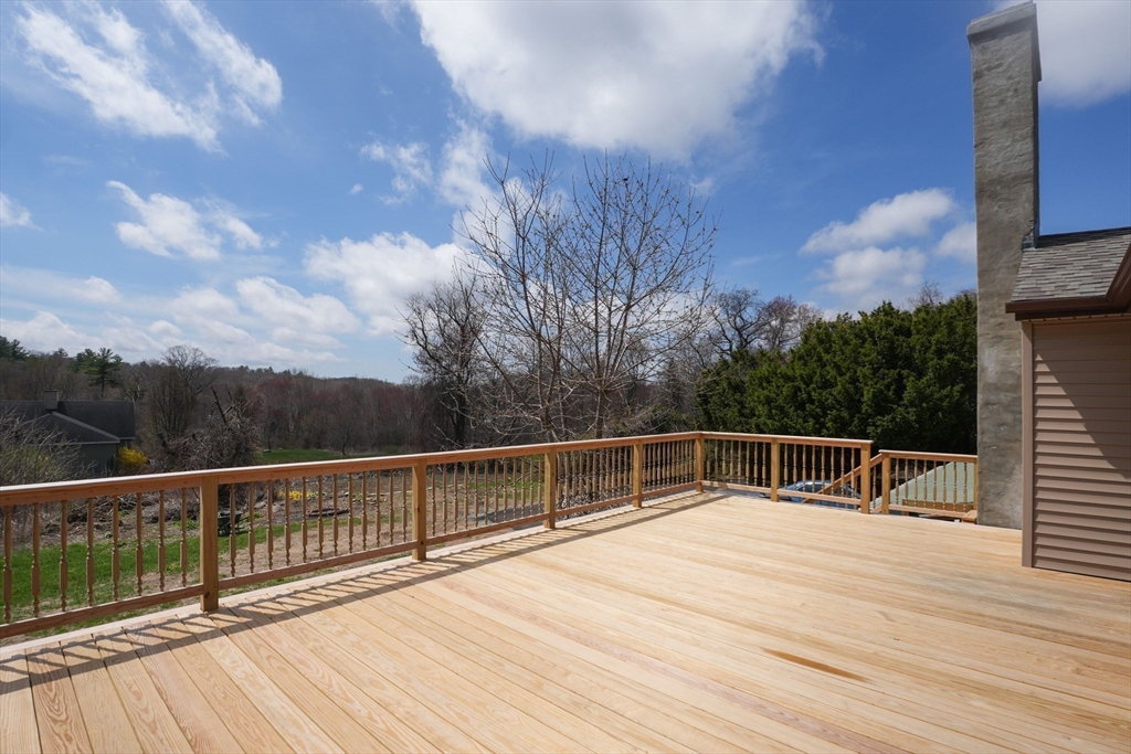 Brimfield, Massachusetts, 01010, United States, 4 Bedrooms Bedrooms, ,3 BathroomsBathrooms,Residential,For Sale,1928752