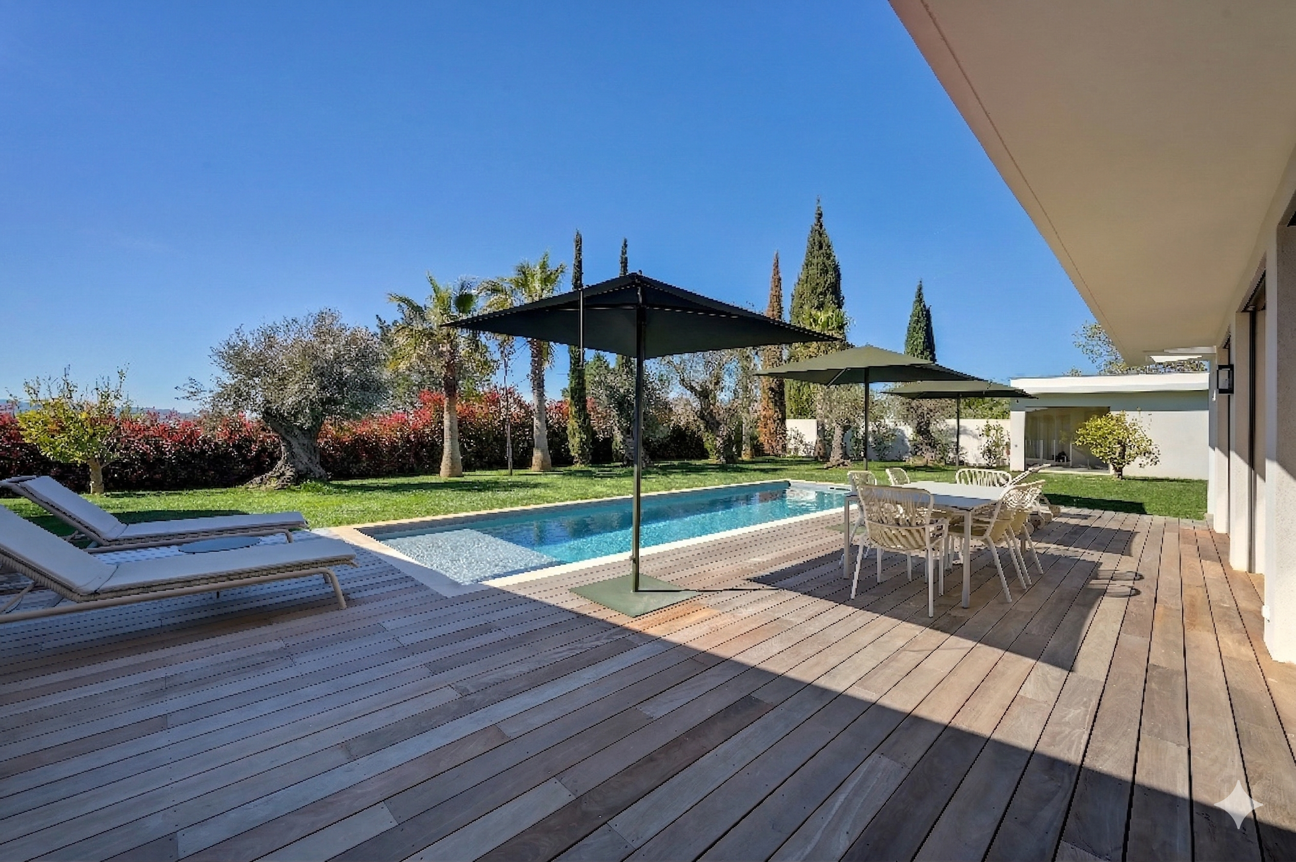  Exceptional Contemporary Turnkey - 物件實景