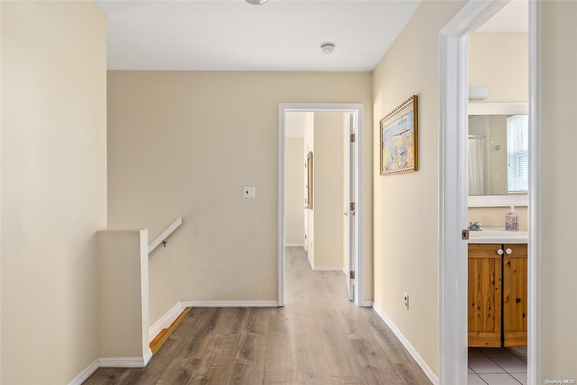 Laurel, New York, 11948, United States, 4 Bedrooms Bedrooms, ,3 BathroomsBathrooms,Residential,For Sale,1930238