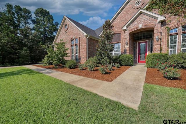 Lindale, Texas, 75771, United States, 4 Bedrooms Bedrooms, ,3 BathroomsBathrooms,Residential,For Sale,1983083