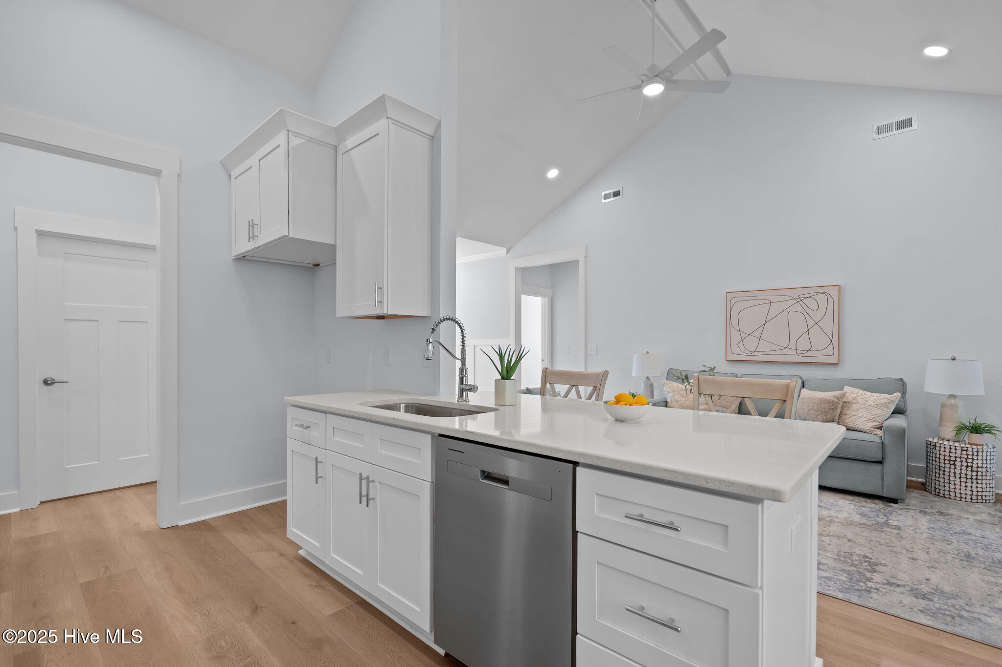 Wilmington, North Carolina, 28412, United States, 4 Bedrooms Bedrooms, ,3 BathroomsBathrooms,Residential,For Sale,1995132