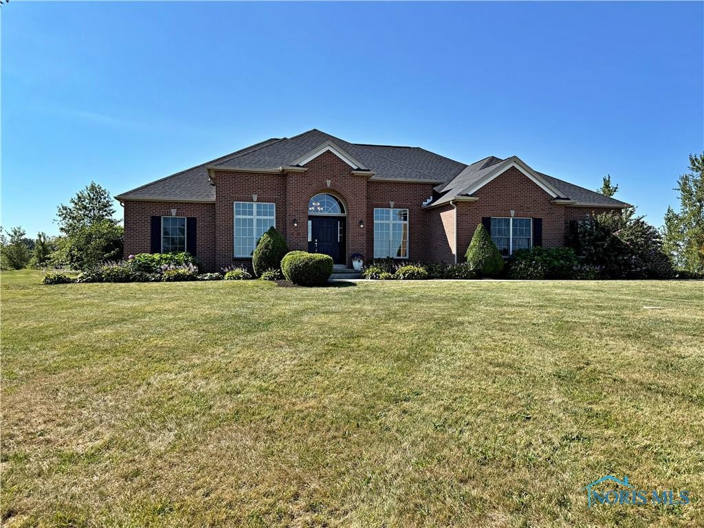 McComb, Ohio, 45858, United States, 4 Bedrooms Bedrooms, ,4 BathroomsBathrooms,Residential,For Sale,1983927